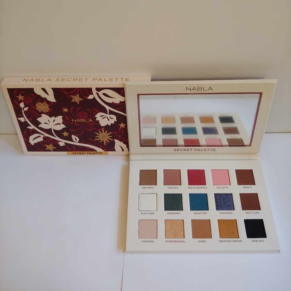 Nabla Cosmetics Secret Eyeshadow Palette